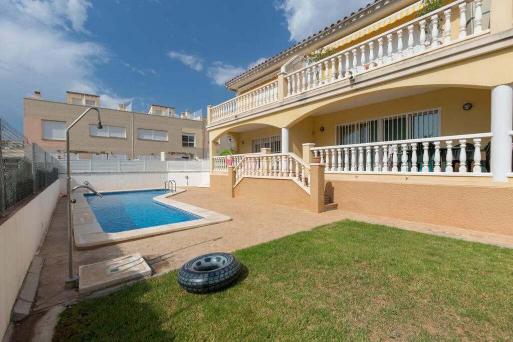 La Rapita - Apartamento De Dos Dormitorios Con Piscina Comunitaria Alcanar Kültér fotó