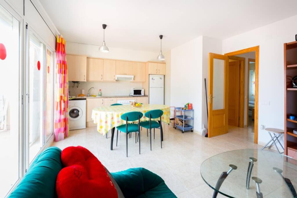 La Rapita - Apartamento De Dos Dormitorios Con Piscina Comunitaria Alcanar Kültér fotó